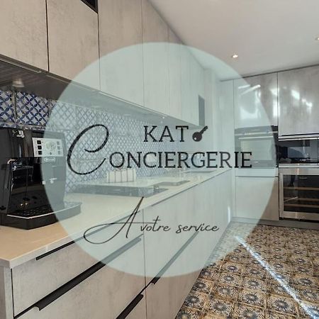 Le 828 : Appartement En Plein Centre De Vannes Exteriör bild